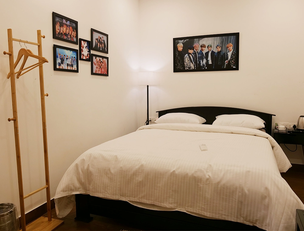 Celebrity-inspired accommodations